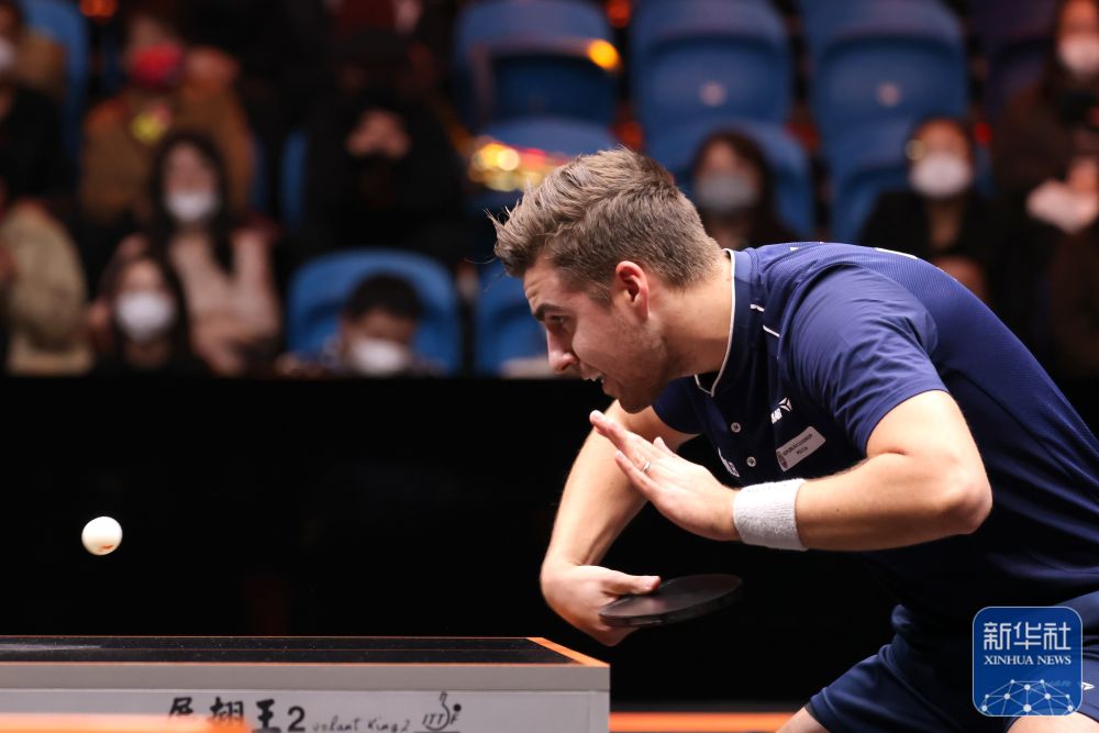 签署报告并 签署报告并