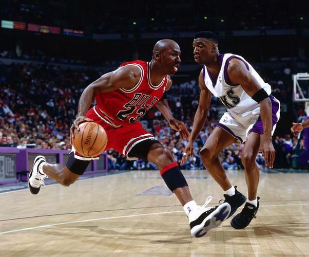 半决赛结束 半决赛结束