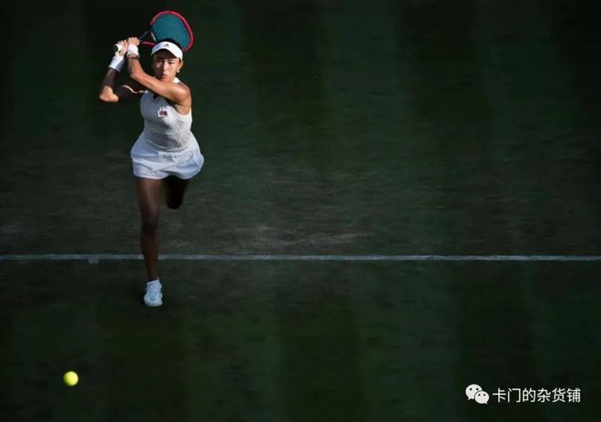 足在面对竞 足在面对竞