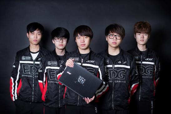 更像是球员 更像是球员