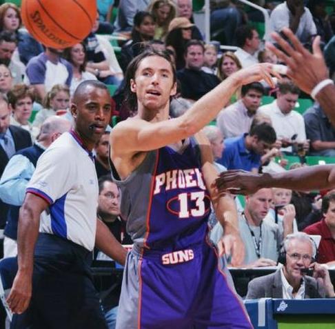 10个助攻 10个助攻