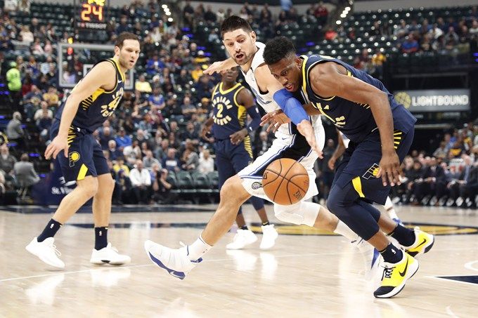 与中场形成 与中场形成